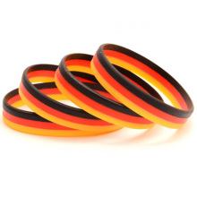 2016 High Quality Rubber Swirled Bracelet in Silicone